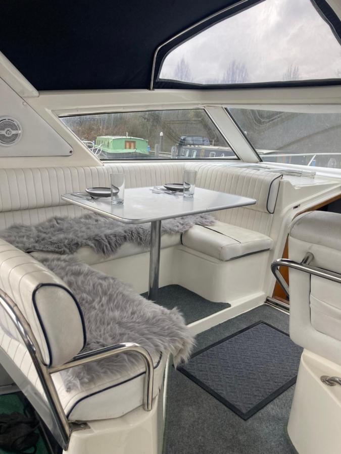 Hotel Luxury Boat Chertsey Esterno foto